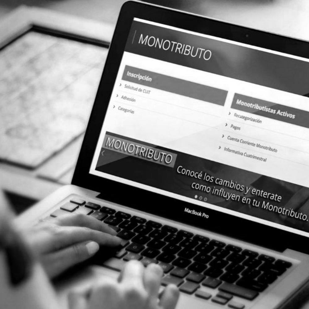 Free HTML5 Bootstrap Template by FreeHTML5.co